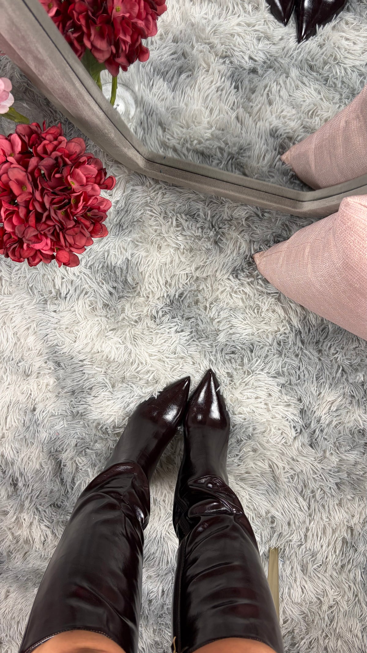 Stivale bordeaux glossy con tacco stiletto - foto 2